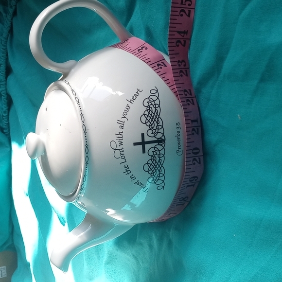 Porcelaine fine new white teapot, sugar bowl and jug prints both sides NWOT - Picture 3 of 6